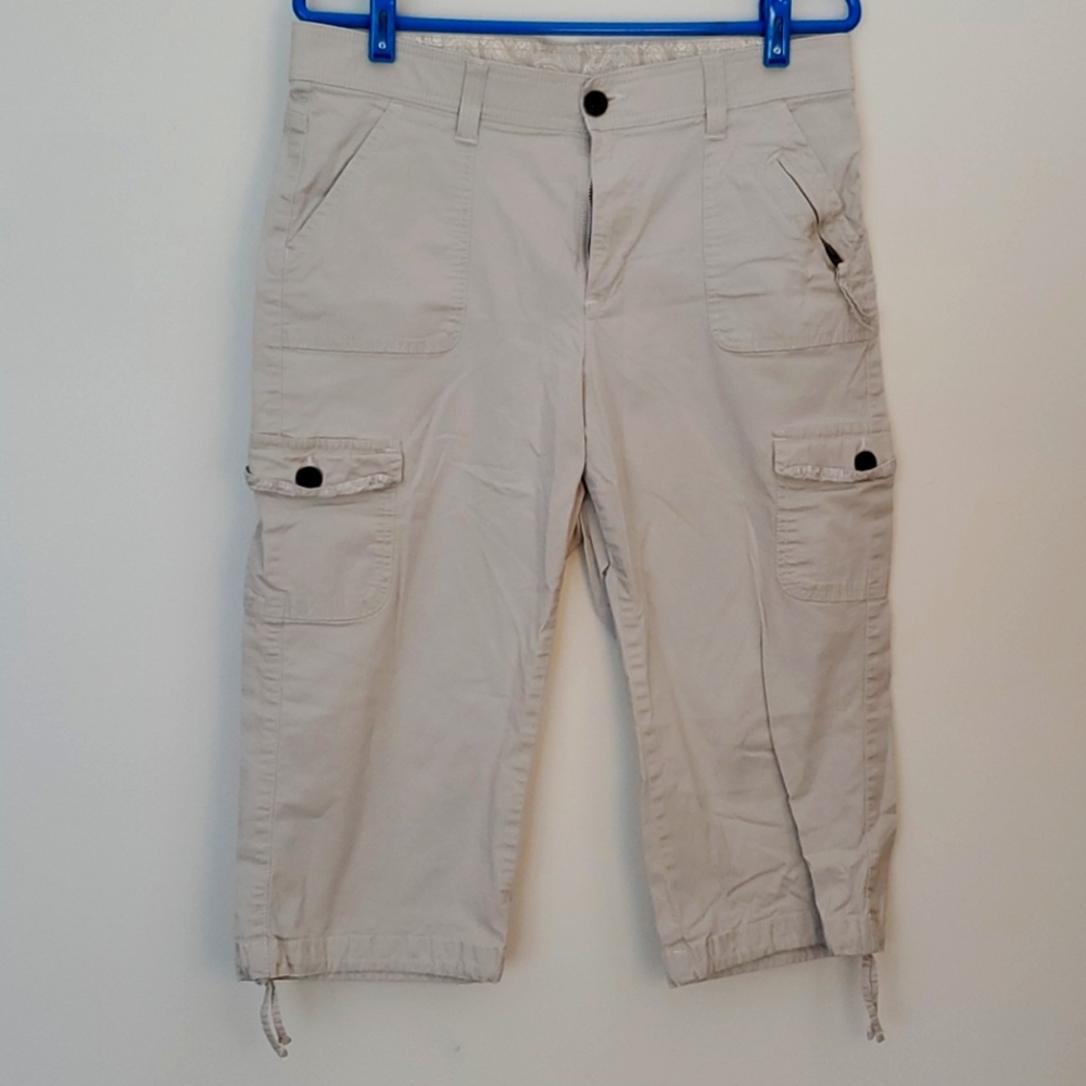 Lee Capris Size 12
